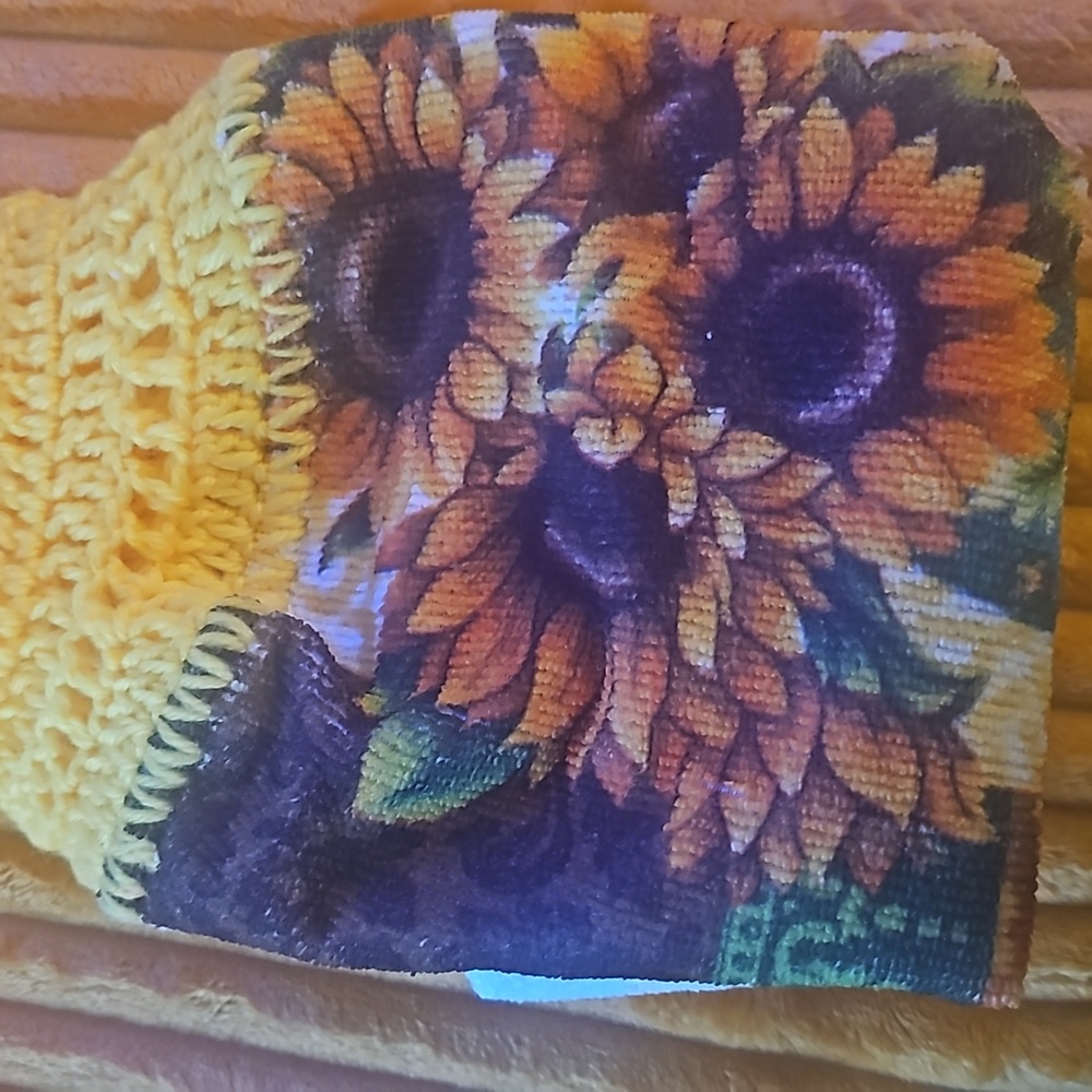 HANDMADE TOWELS (2) - Picture 4 of 4